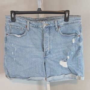 Old Navy High Rise O.G. Straight Secret Smooth Jean Shorts / 16